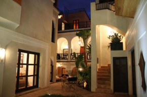 Гостиница Riad Spa Dar Nimbus  Марракеш
